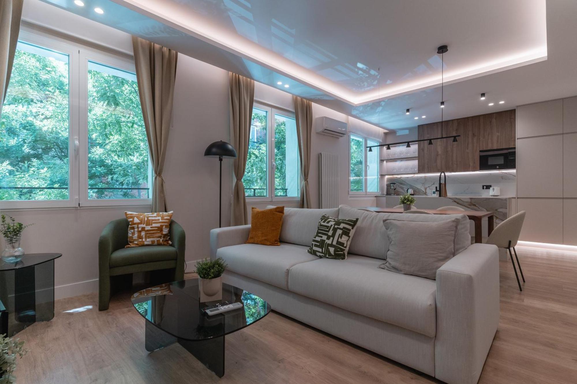 Luxurious Apartment-2bedrooms 3bathrooms-salamanca Apartamento